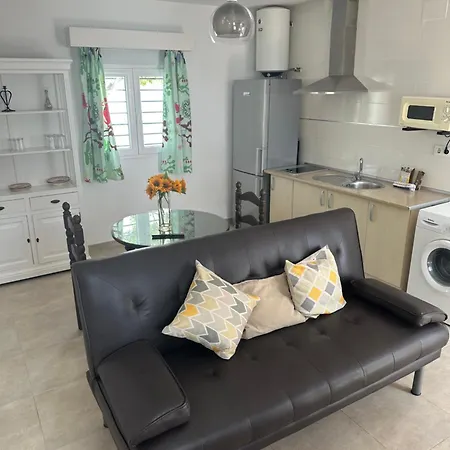 Apartment Zahara *